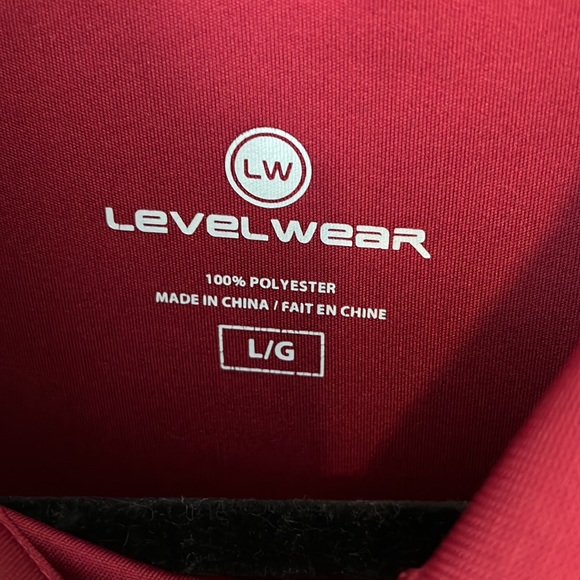 Mens red shirt sleeve polo size large from level wear - Picture 3 of 6
